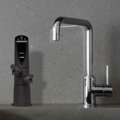 AlkaViva Delphi H2 in Black